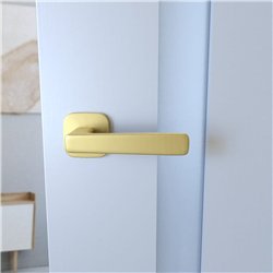 KLAMKA INFINITY NA ROZECIE OWALNEJ 6MM PARMA FIT ZŁOTY MAT