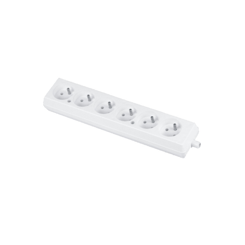 Gniazdo wtyczkowe 6x2P+Z