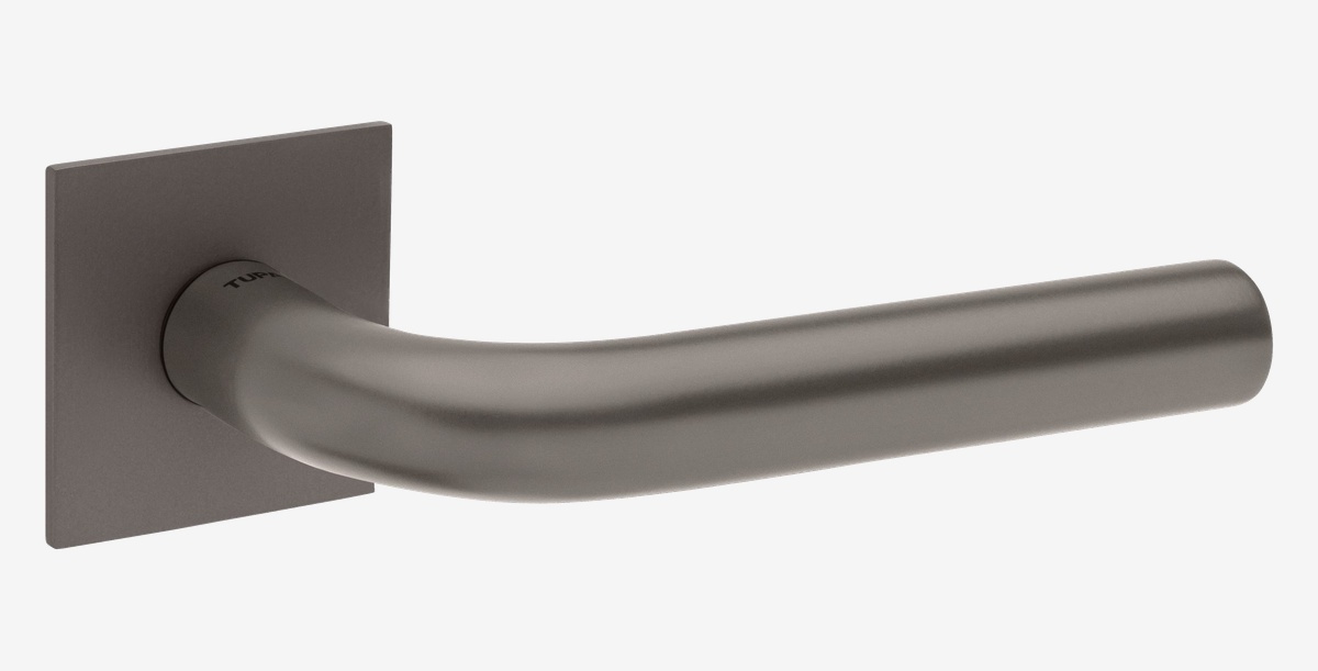 Minimalistyczny Design i Nowoczesna Estetyka Klamki TUPAI 2001 MQ-141 Tytan
